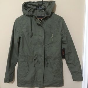 Green jacket NWT